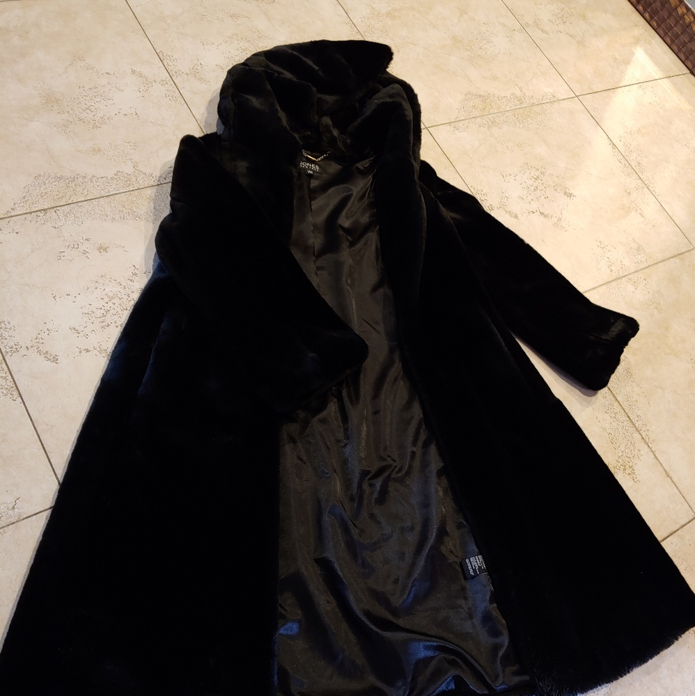 COAT